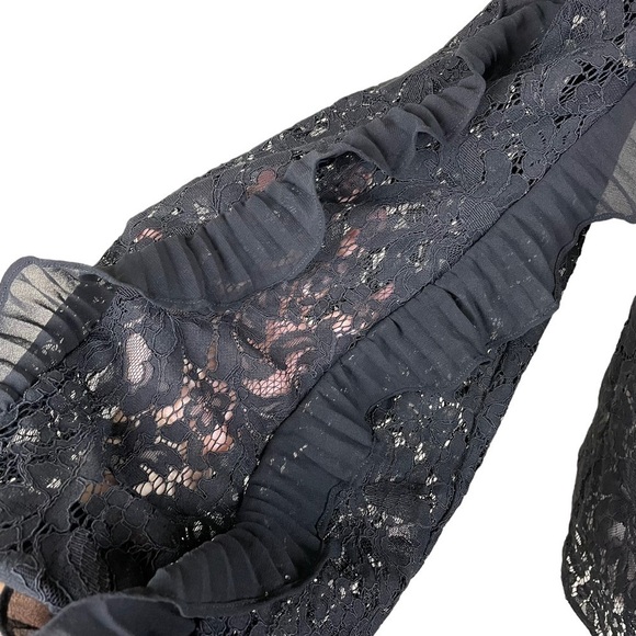 Keepsake the Label Black Timeless Lace Top - Picture 4 of 11